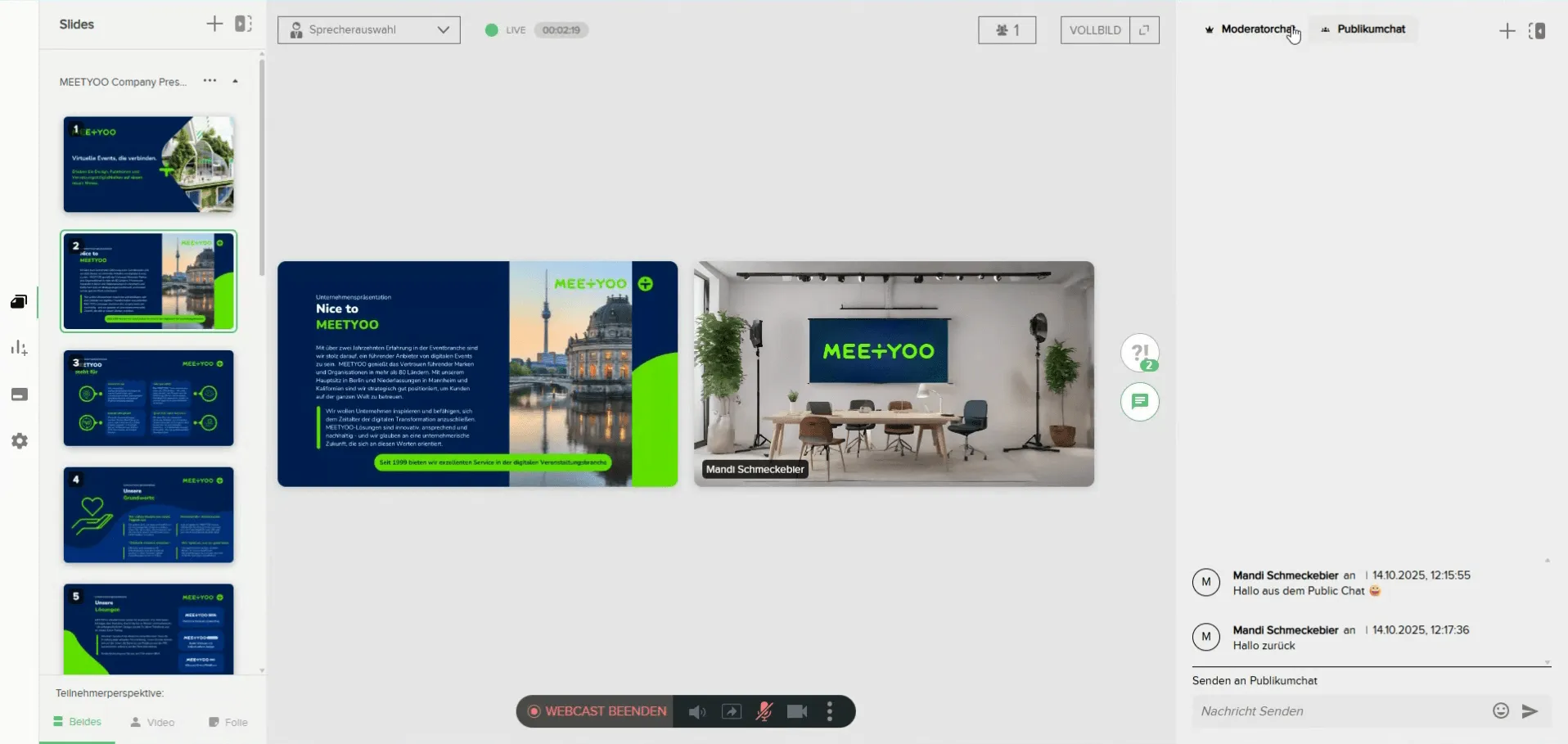 Chat Areas: Moderator and Public